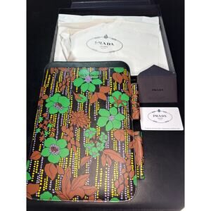 PRADA Smeraldo Saffiano leather iPad case NEW w/ COA